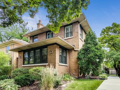912 N Oak Park Ave, Oak Park, IL, 60302