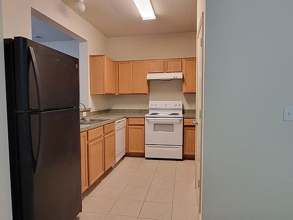 5th image of 2604 Van Buren Dr