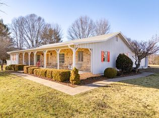 283 Orchard Lake Dr, Daleville, VA 24083