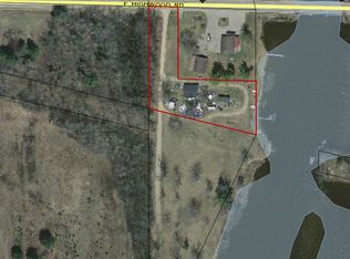 1638 E Highwood Rd, Beaverton, MI 48612