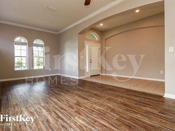 3rd image of 7727 Stoney Hill Dr