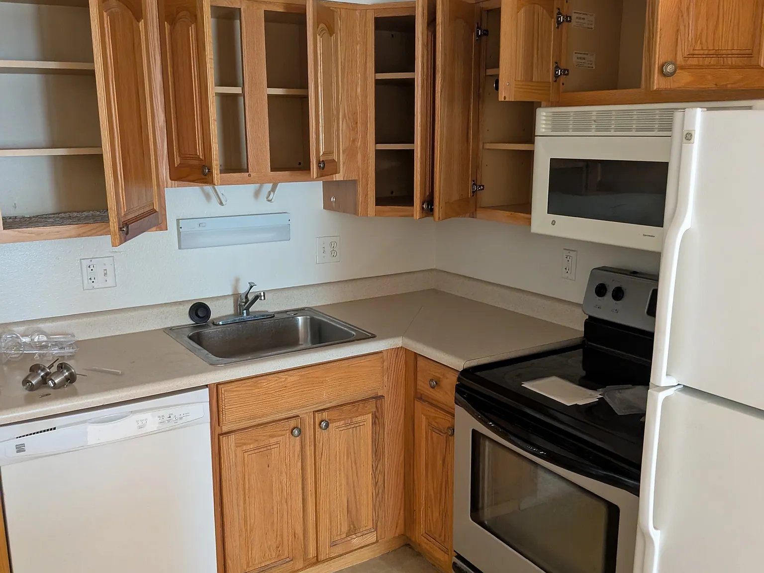 1 bed, 600 sqft, $1,400 — Photo 3