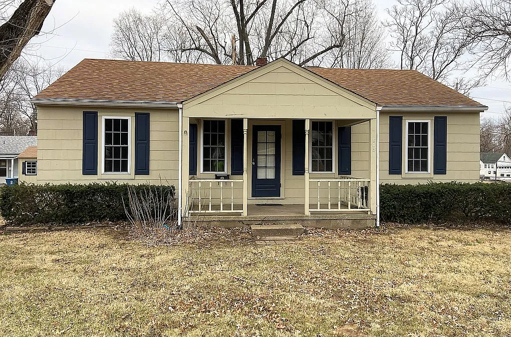 803 Birch Dr photo 1