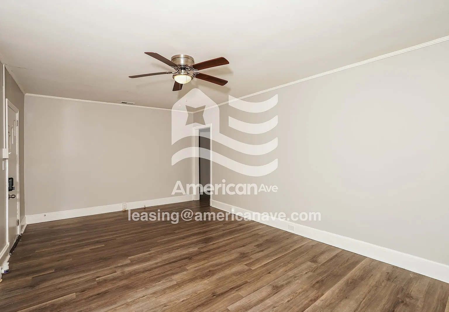 3 bed, 2.0 bath, 2009 sqft, $1,047 — Photo 3