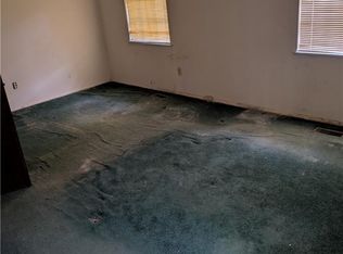 820 Vinton Woods Dr, Forest Park, GA 30297