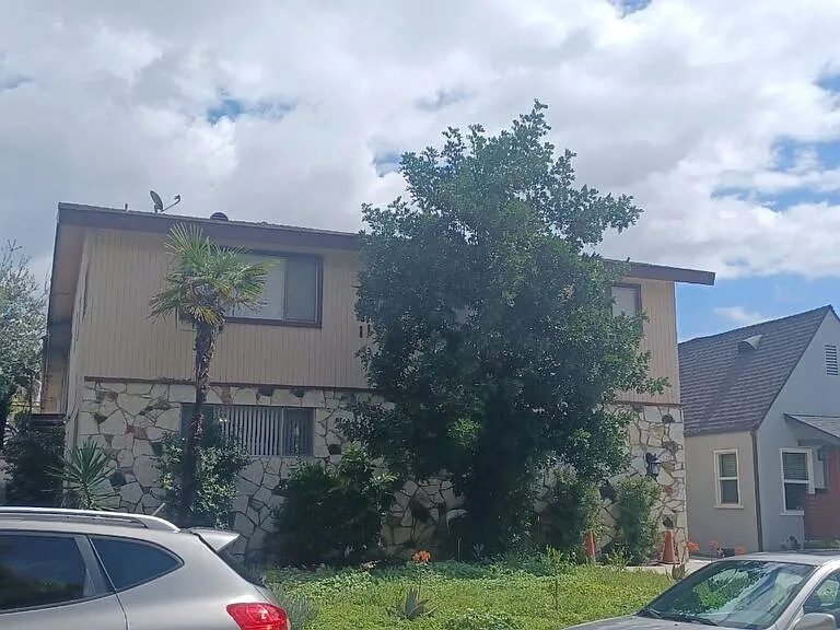 1120 San Rafael Ave #G — Photo 12