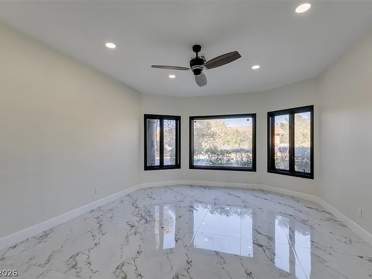 7040 Obannon Dr — Photo 23