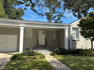221 W William David Pkwy, Metairie, LA 70005