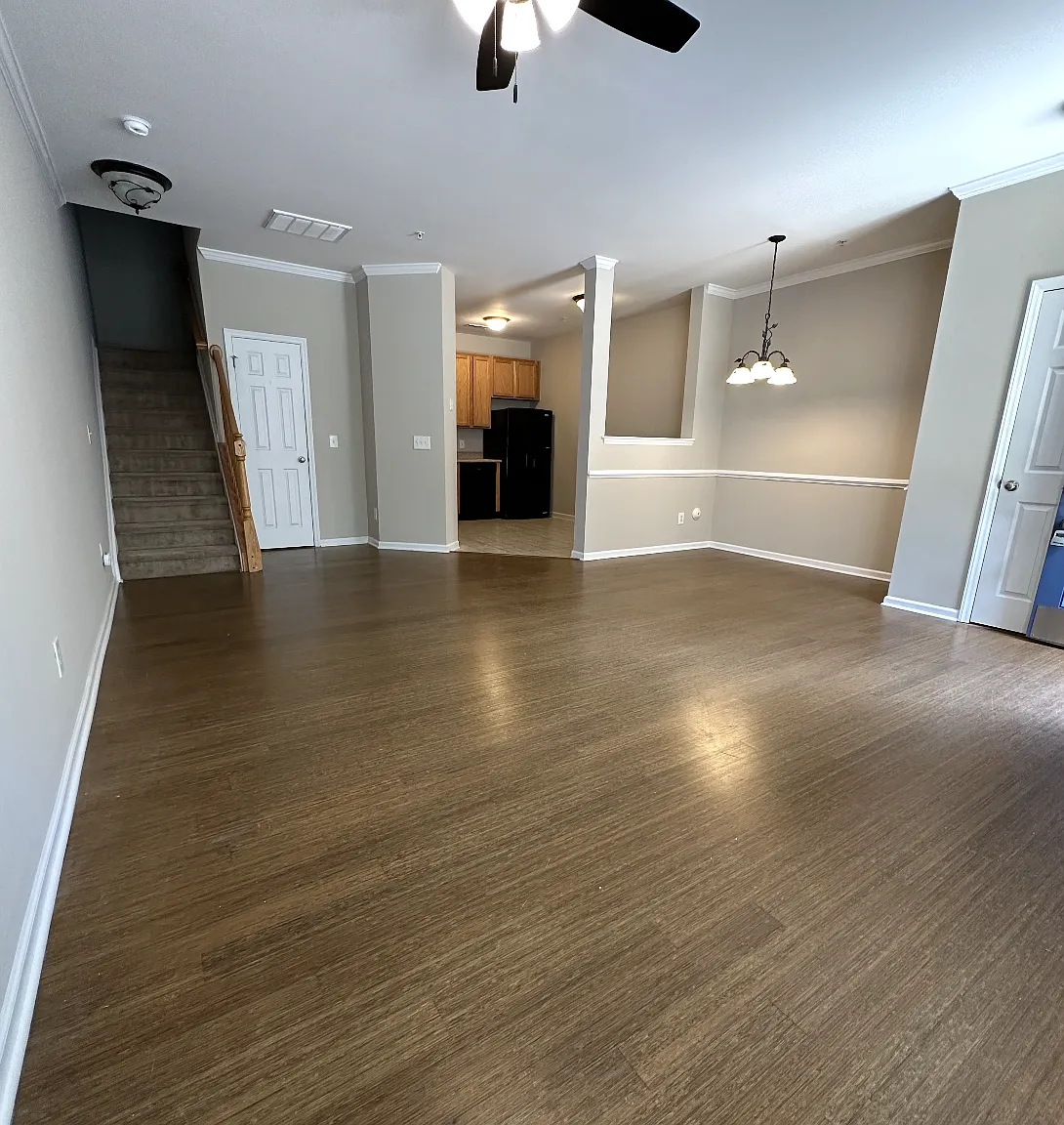 3 bed, 2.5 bath, 1740 sqft, $1,695 — Photo 3