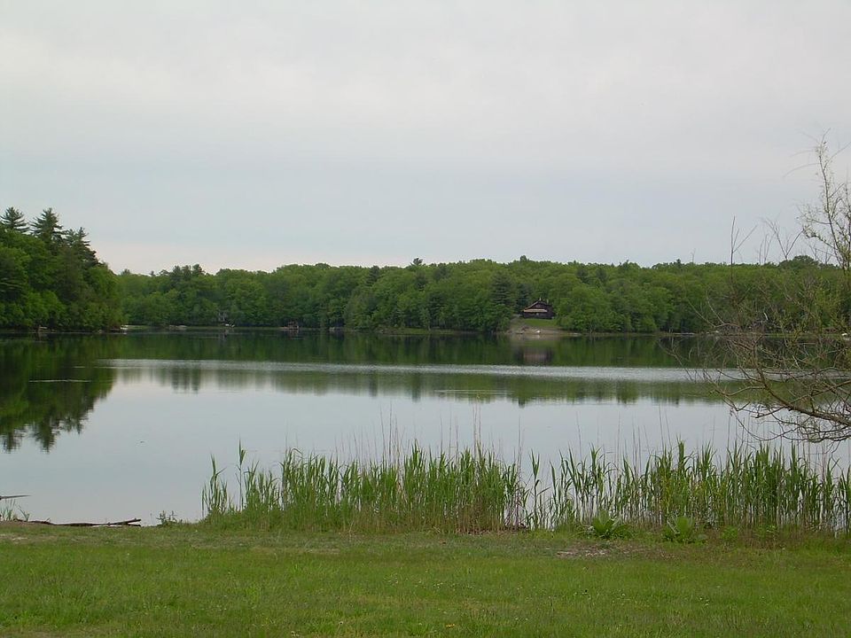 Community Lake