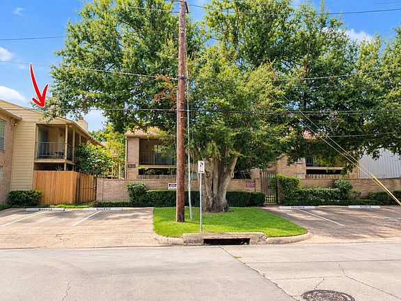 3rd image of 700 Thicket Ln APT 602