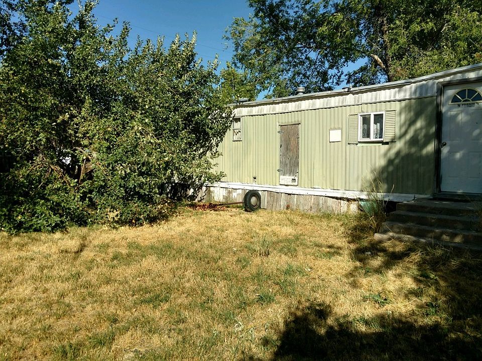 2nd image of 417 E 1 S