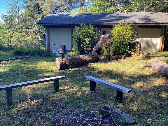3rd image of 23906 Elm Lane