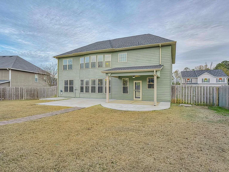 8647 Crenshaw Dr — Photo 37