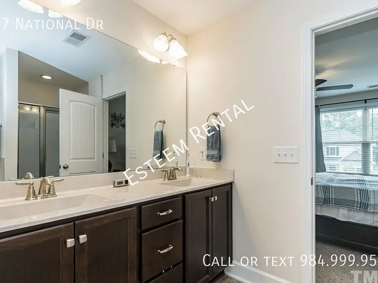 127 National Dr — Photo 17