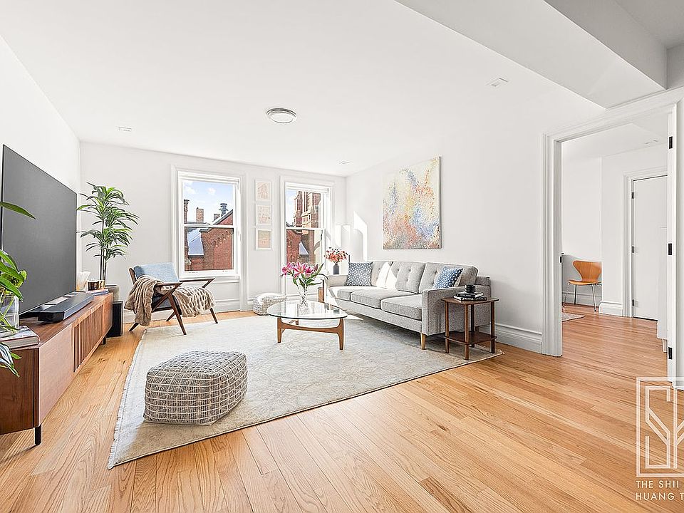 1st image of 475 Washington Ave APT 4I