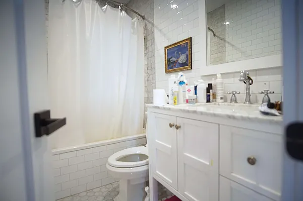 Rented by Lofts and Flats LLC | media 39