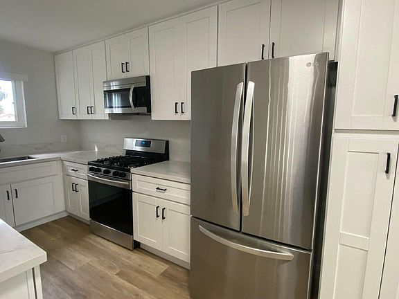 2nd image of 6911 Glidden St #6911