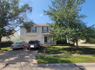 16747 Hickory Crest Dr, Ballwin, MO 63011