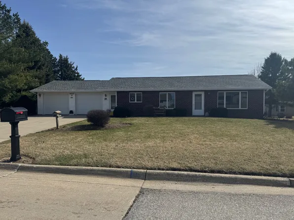 2021 High St, Elk Horn, IA 51531