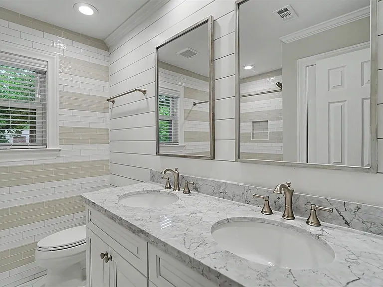 751 Bison Dr — Photo 26
