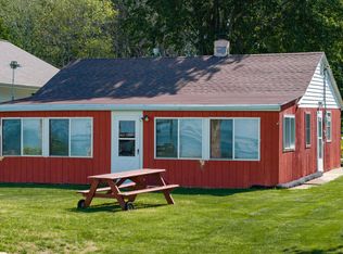 N9325 Abitz Ln, Luxemburg, WI 54217