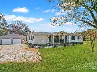 2003 Holly Hill Rd, Shelby, NC 28152