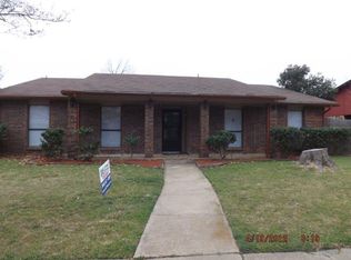 7622 Ashcrest Ln, Dallas, TX 75249