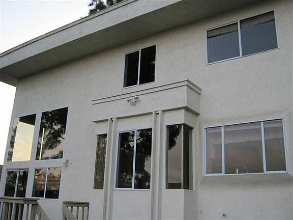 4th image of 1615 San Bernardino Ave
