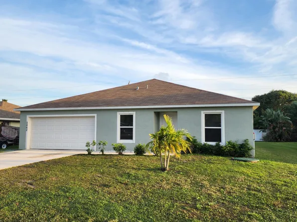 2862 SE BUCCANEER Circle, Port St Lucie, FL 34952