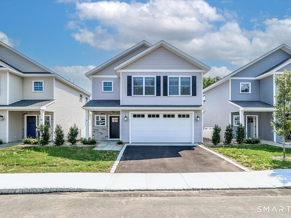 1st image of 8 Fieldstone Court #8