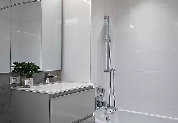 3rd image of 22 Chapel St APT 16C