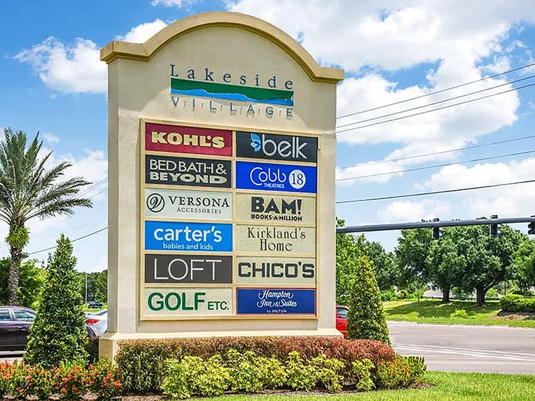 Nearby Shopping Center