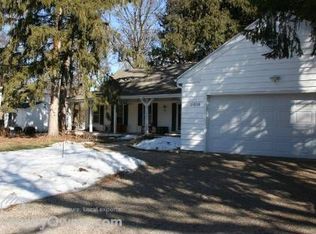 2618 Willow Ln, Cedar Falls, IA 50613