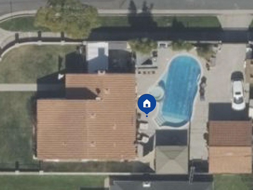 Large Corner lot with detached garage