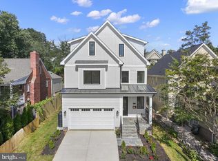 1905 N Taylor St, Arlington, VA 22207