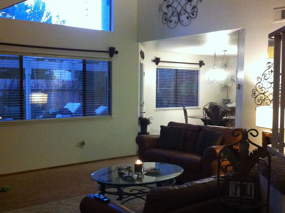 2nd image of 2404 Woodvale Dr