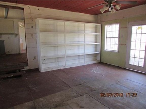 3rd image of 2382 County Road 3271 W