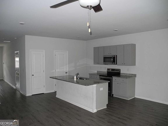 5th image of 3353 Sable Elm Ct