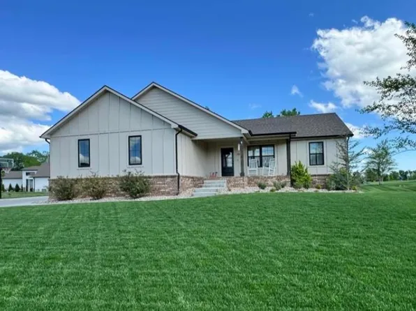 351 Lakeside Dr, Cheney, KS 67025