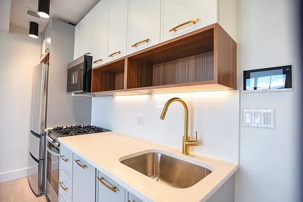 Rented by Chai Star LLC | media 54