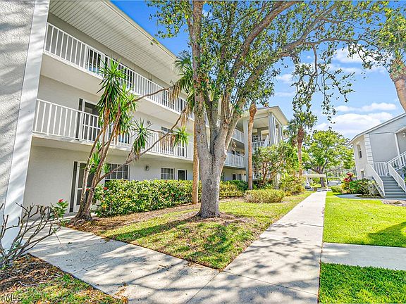 2nd image of 14461 Lakewood Trace Ct APT 107