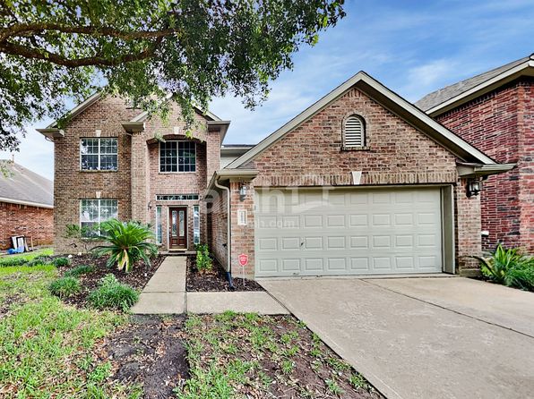 1627 Buckingham Dr