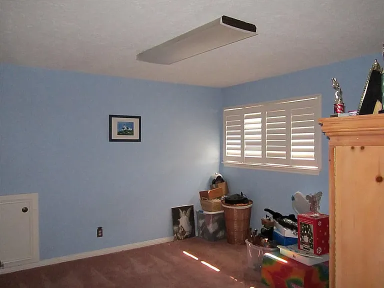 503 Lorie Ln — Photo 24