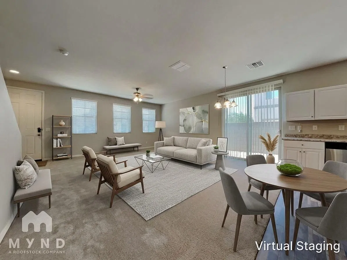 3 bed, 2.5 bath, 1934 sqft, $1,899 — Photo 2