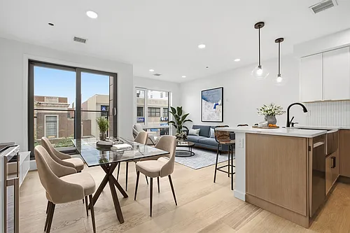 457 W Broadway Photo 1