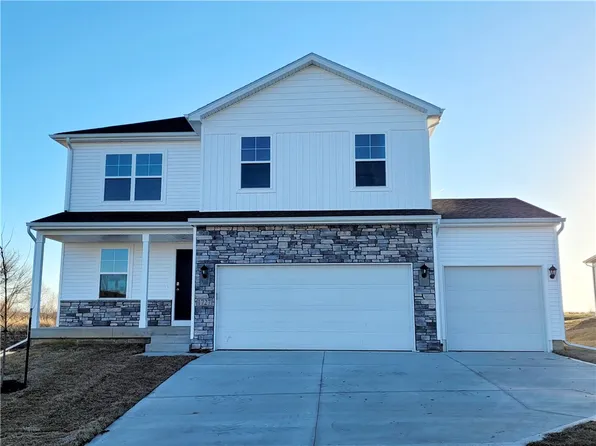 1727 Southbridge Dr, Adel, IA 50003