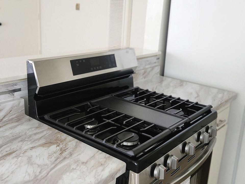 New Samsung Stove