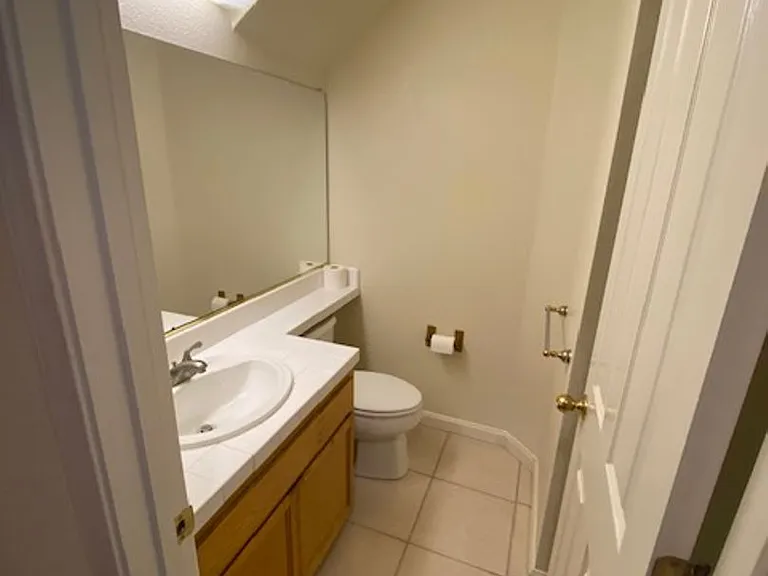 1257 Mercedes Dr — Photo 6
