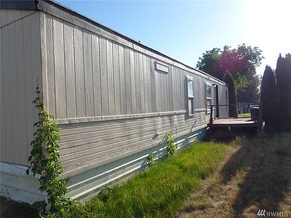 5th image of 3057 Road H NE Unit 29
